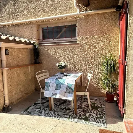 Le Maguelone- With Access Air Conditioning And Exterior !